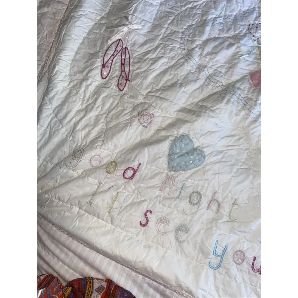 Simply Shaggy Chic Applique Embroidered Quilt Bedspread 84”x 84” Girl’s Princess